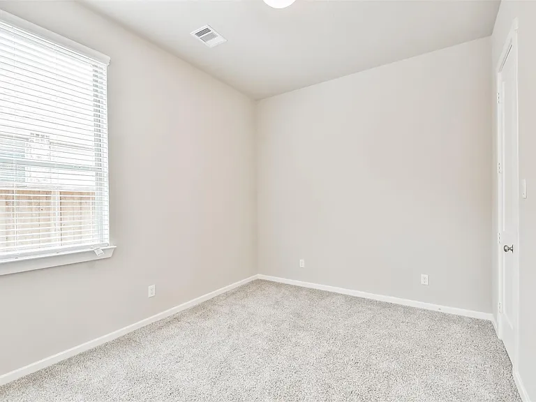 27025 Sofia Forest Dr — Photo 13