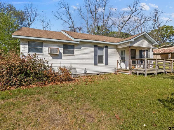 103 McLean St, Omaha, TX 75571