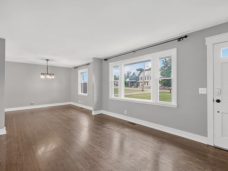544 Watsonwood Dr — Photo 8