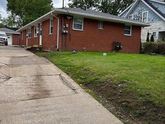 2nd image of 1344 Tonawanda Ave #1344