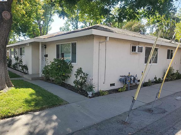 3rd image of 1301 Glenwood Dr