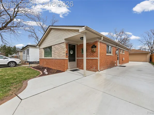 4685 Universal St, Dearborn Heights, MI 48125