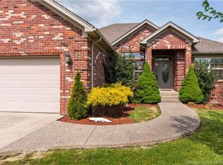 809 Graceland Dr, Memphis, IN 47143