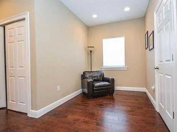4865 W Prescott St — Photo 8