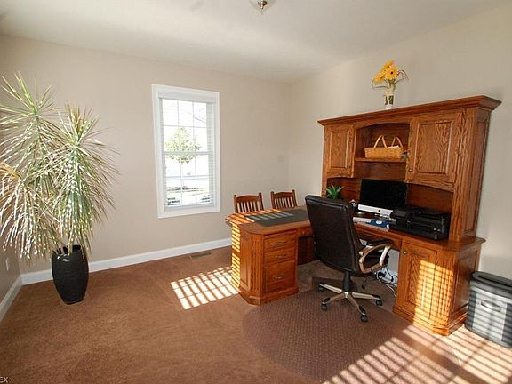 5th image of 5651 Abbyshire Dr