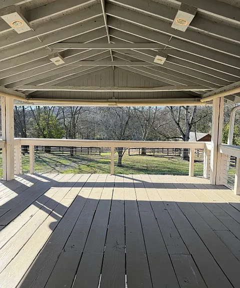 6398 Temple Rd — Photo 15