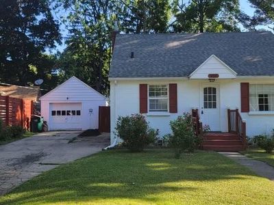 620 Loa St, Lansing, MI, 48910