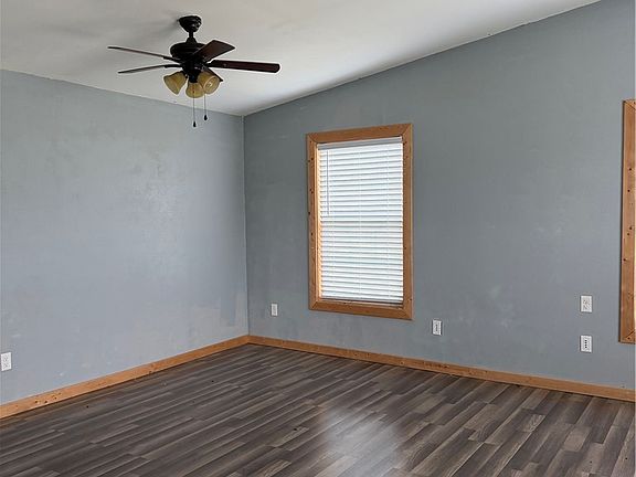 4th image of 14075 Beaty Rd
