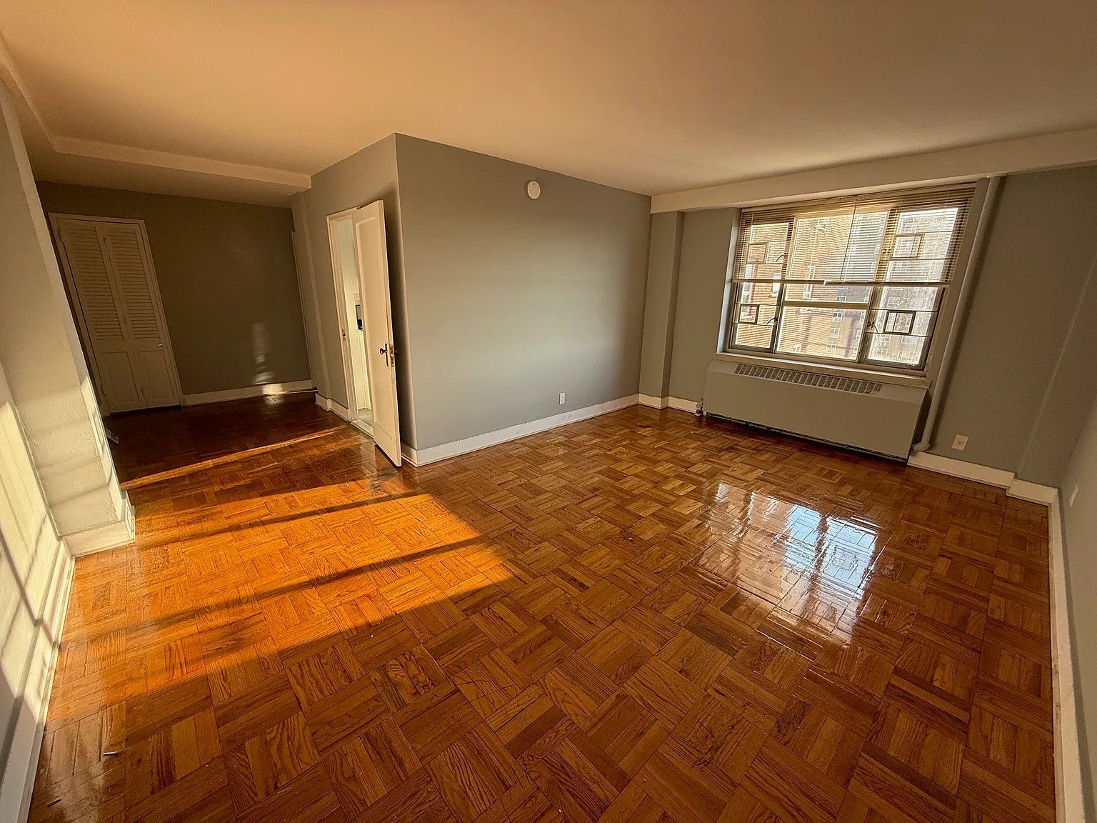 1 bed, $2,350 — Photo 2