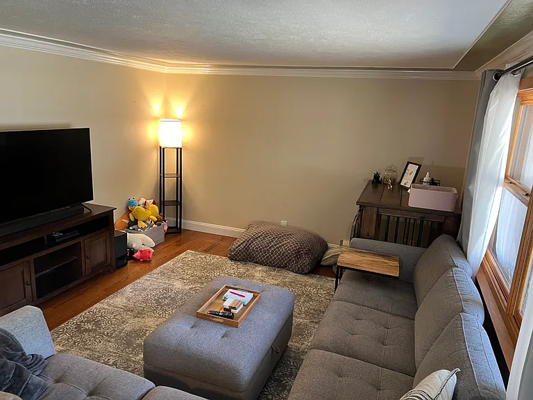 2012 Leila Dr — Photo 2