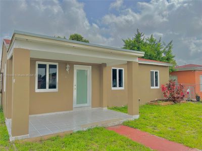 841 E 32nd St, Hialeah, FL, 33013