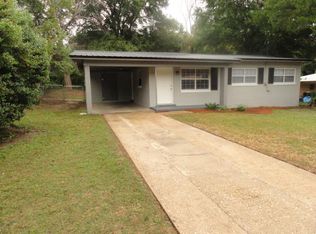 116 Sikes Dr, Crestview, FL 32539