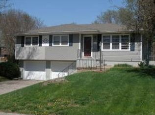 3007 Morningside Dr, Saint Joseph, MO 64503