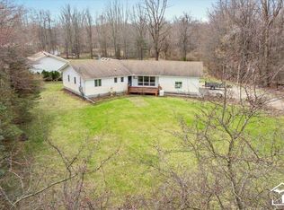 11630 Bunton Rd, Willis, MI 48191