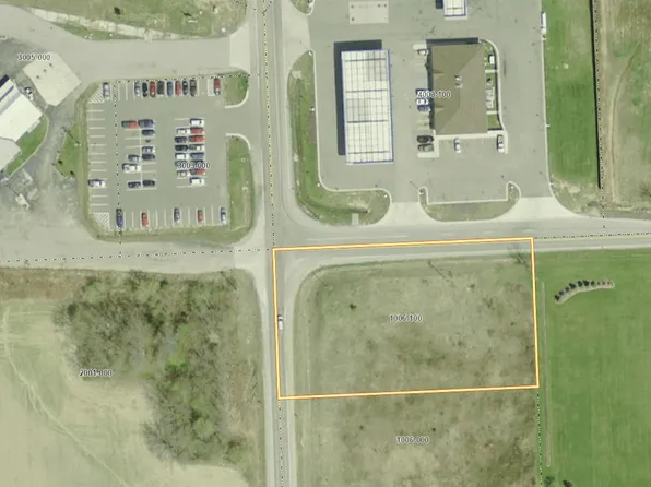 Wadhams Rd, Saint Clair, MI 48079