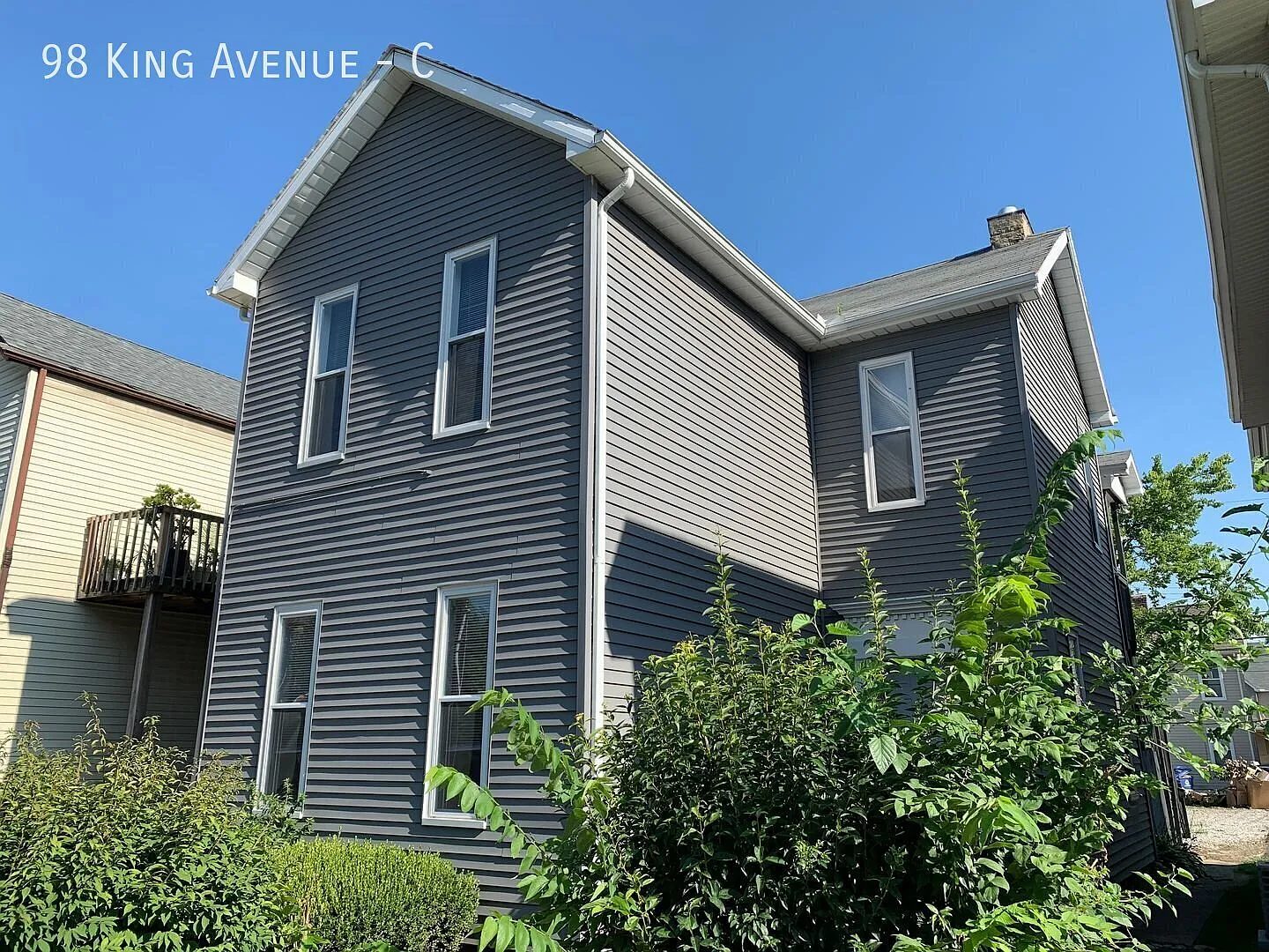 Spacious 2 Bed Apartment Near OSU Medical — Photo 1