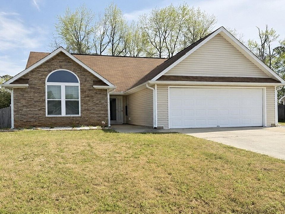 1st image of 1762 Live Oak Ln