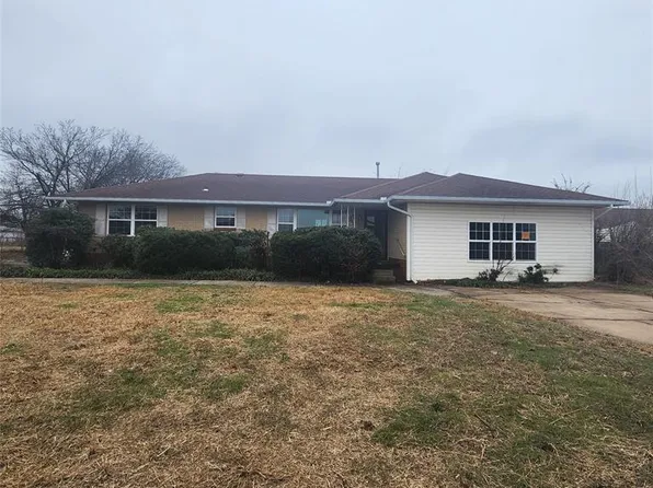 8510 NE 25th St, Spencer, OK 73084