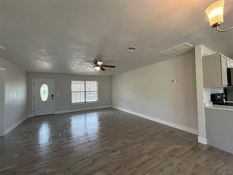 12395 Chancellor Blvd — Photo 4