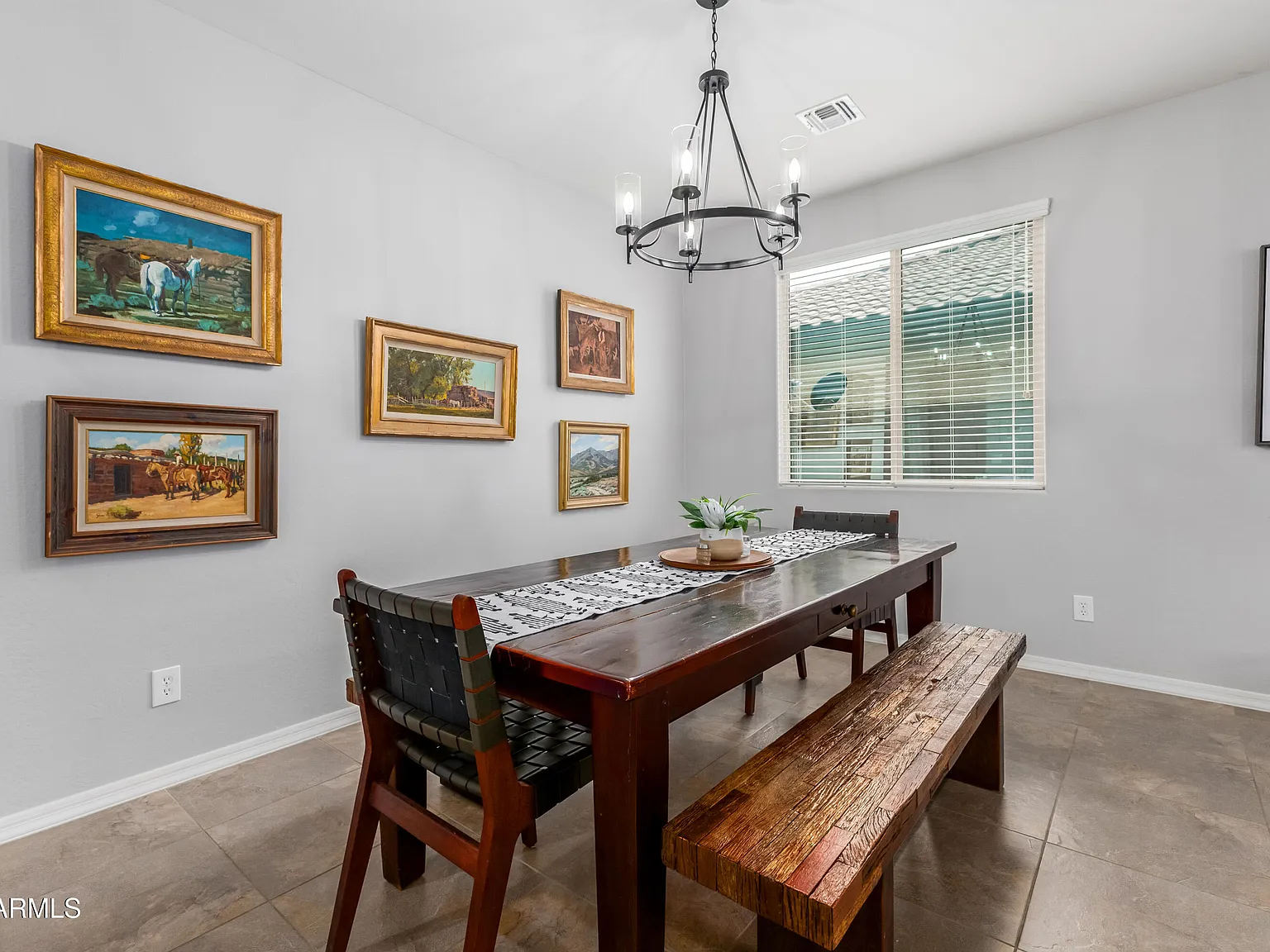 4 bed, 3.0 bath, 2808 sqft, $3,500 — Photo 4