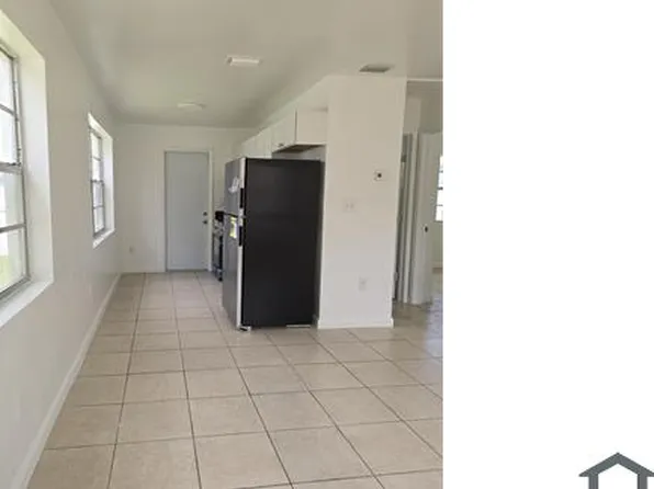 2010 NW 31st St #1, Miami, FL 33142