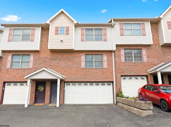 29 Ocean View Dr, Morgantown, WV 26505