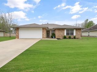 1504 W Centennial Dr, Rogers, AR 72758