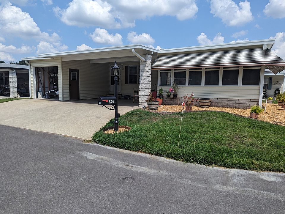 1st image of 802 Petunia Way #802