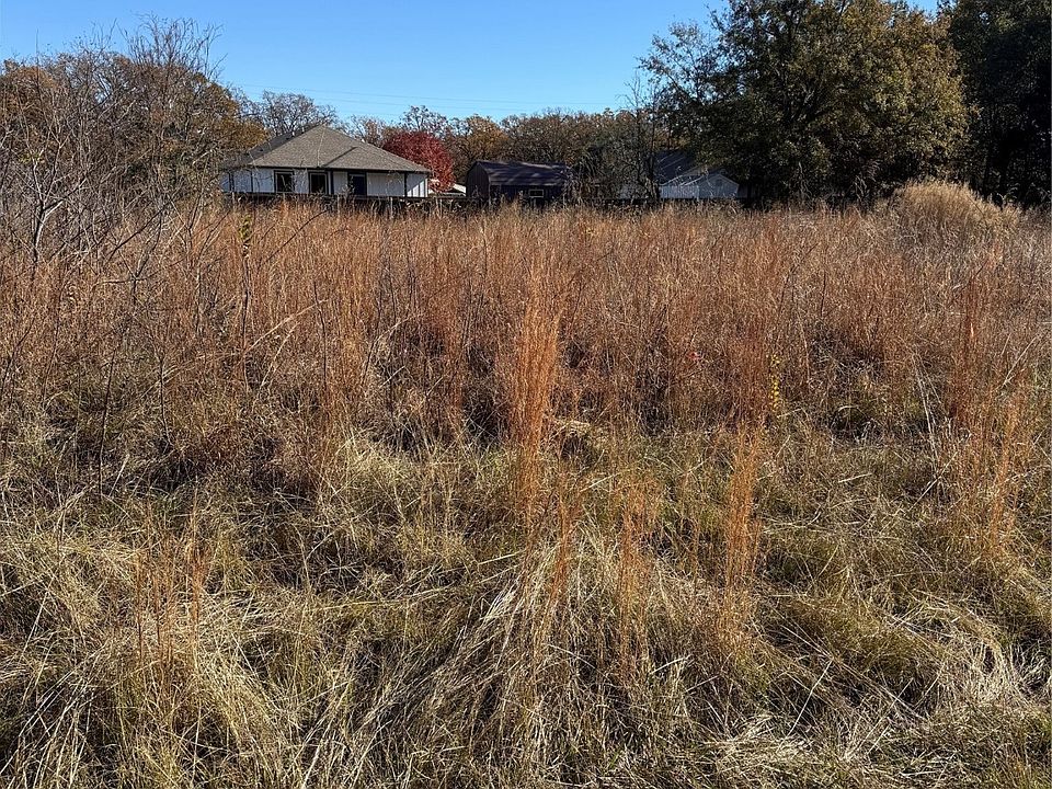 2nd image of 1045 Midway Rd