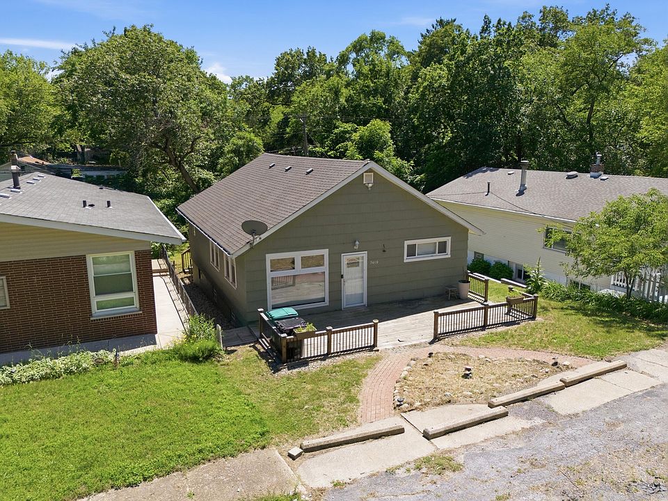 1st image of 7419 Maple Ave