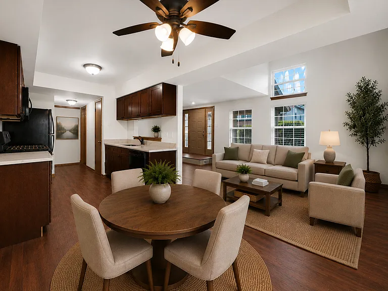 16140 Creekmont Ct — Photo 3