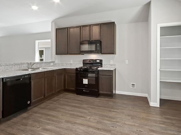3rd image of 13882 Green Heron Way