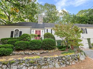 16 Beverly Rd, Swampscott, MA 01907