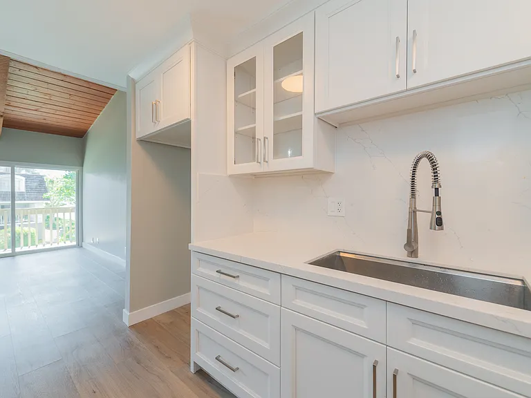 6542 Ocean Crest Dr #B308 — Photo 7