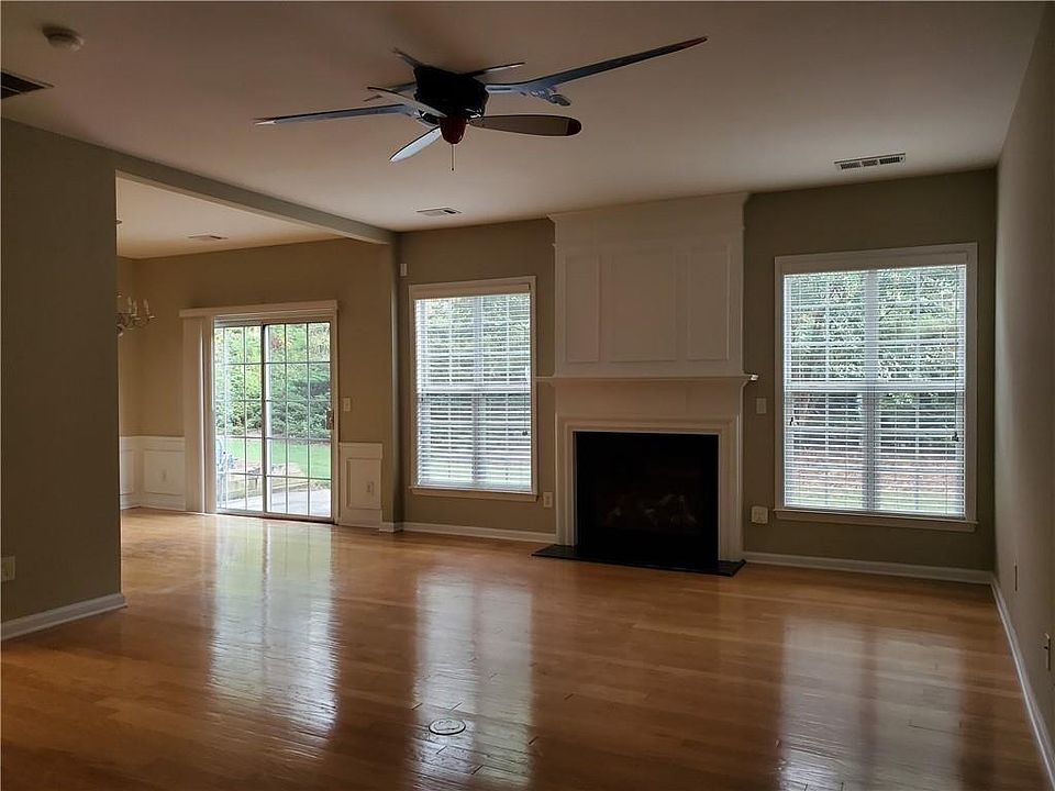 2nd image of 2056 Hailston Dr