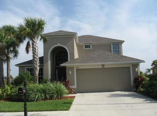 9710 Mendocino Dr, Fort Myers, FL 33919