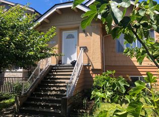 153 SE Marine Dr, Vancouver, BC V5X2S2