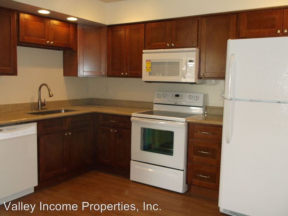 1st image of 6229 E Greenway St APT 4