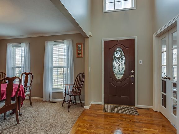 3rd image of 6505 Armstrong Dr