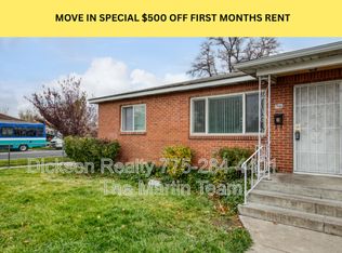 240 18th St, Sparks, NV