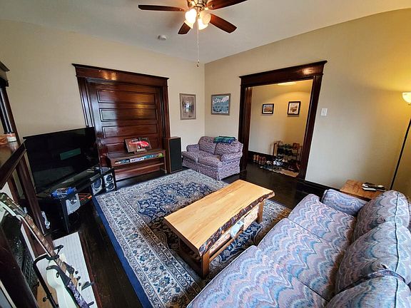 2nd image of 2305 Russell Blvd #1W