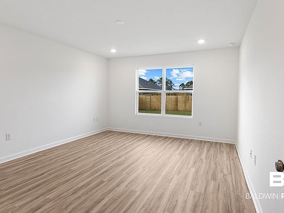 5th image of 22087 Early Dawn Cir
