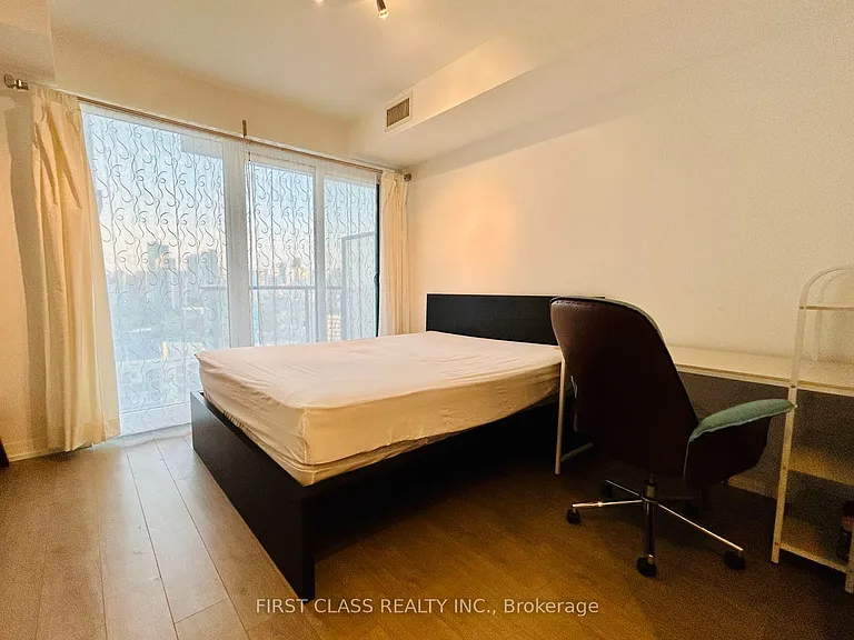 251 Jarvis St #1801 — Photo 11