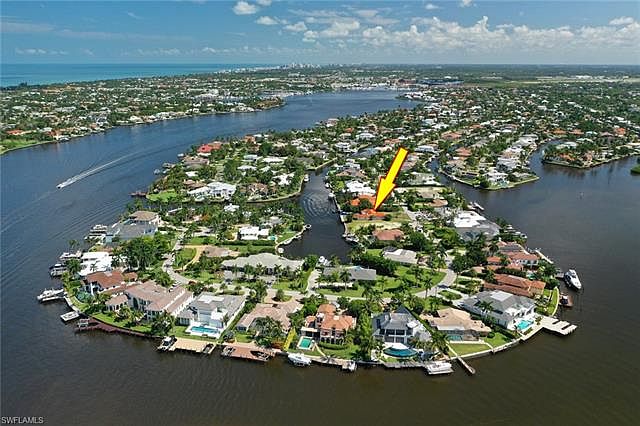 2nd image of 2470 Tarpon Rd