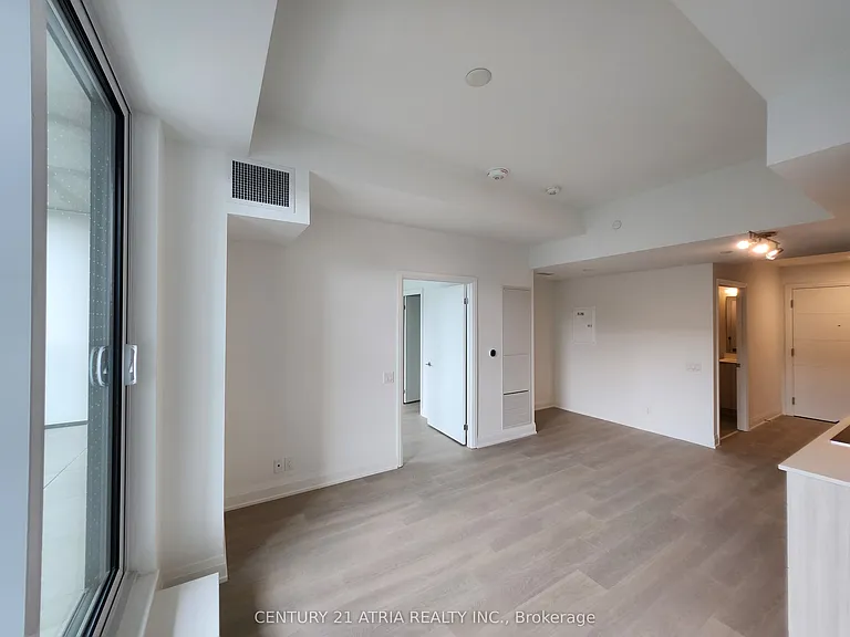 20 Deans Dr #203 — Photo 7