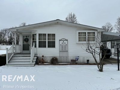 530 Park Lawn, Clio, MI, 48420