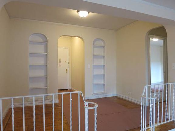 4th image of 480 W 187th St APT 5E