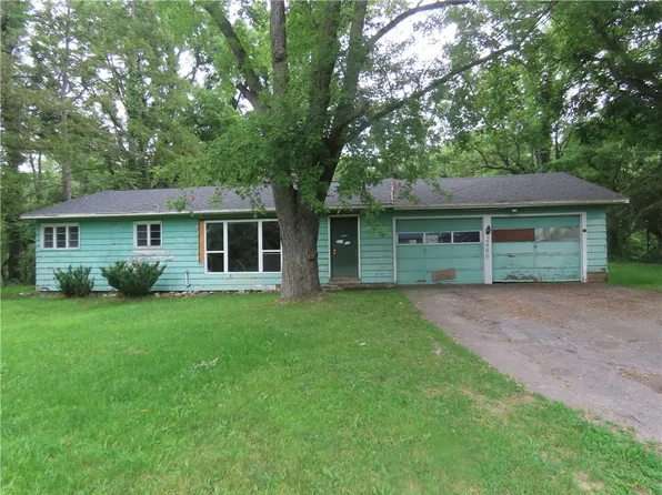 2480 Layton Street Rd, Lyons, NY 14489