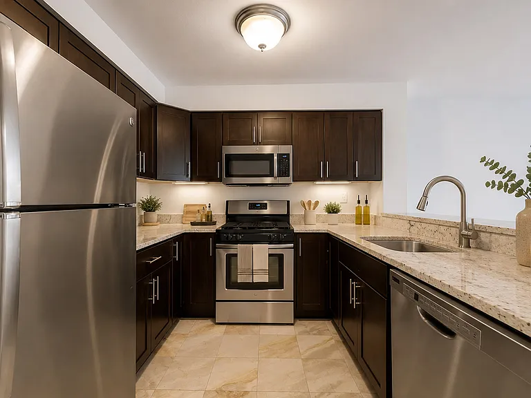 303 Nelson Ct #B — Photo 14