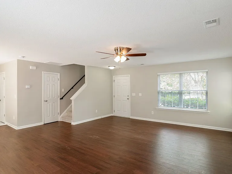 3400 Asgar Ct — Photo 5